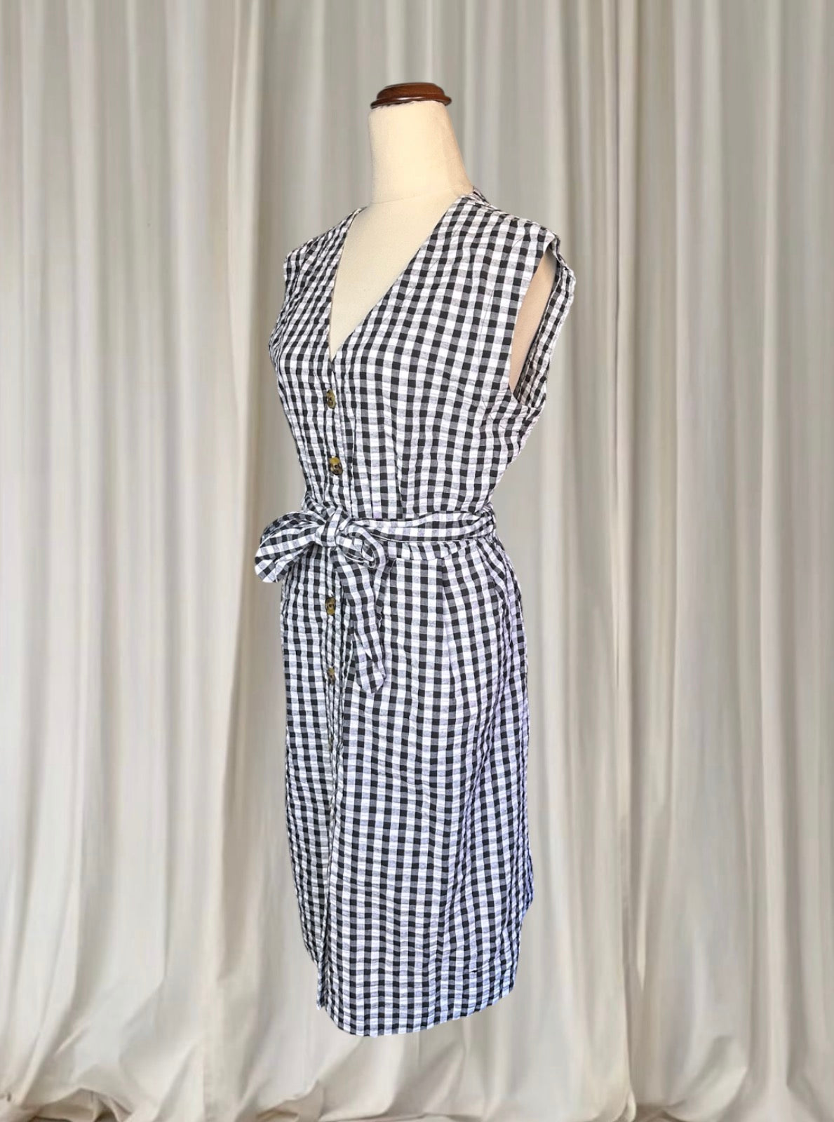Spring Gingham Black and White Button-Front Sleeveless Tie Waist Midi Dress Size M