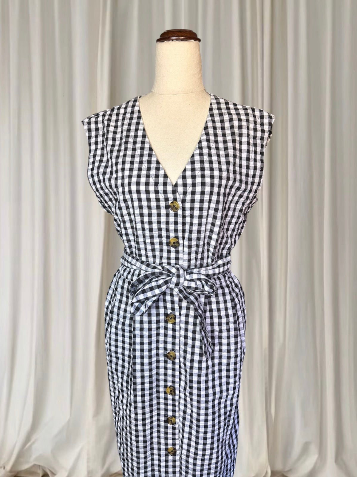 Spring Gingham Black and White Button-Front Sleeveless Tie Waist Midi Dress Size M