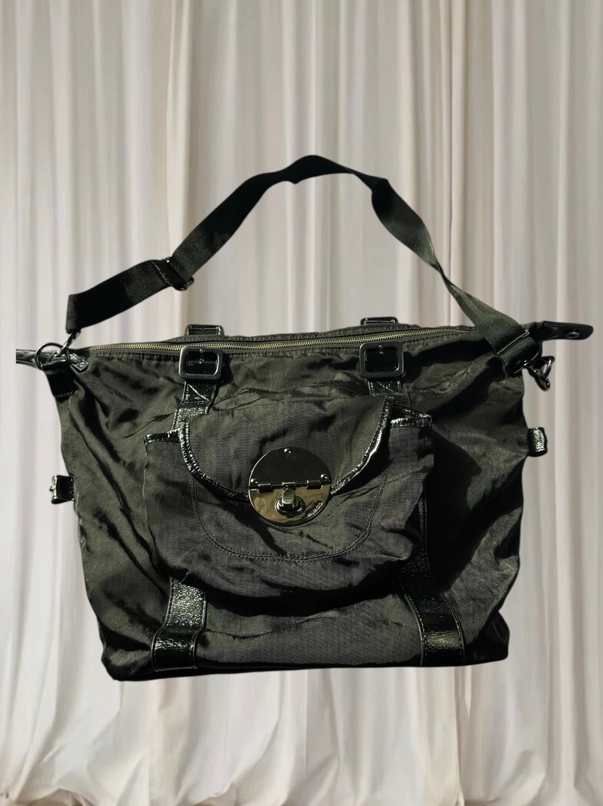 Mimco Messenger Bag - Versatile Black Crossbody & Shoulder Bag - Image 2