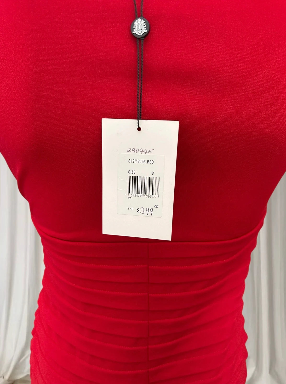 Montique Vintage Cocktail Dress - Elegant Red Bodycon Silhouette - Image 6