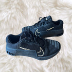 Nike Men's Black and Gold Trainers