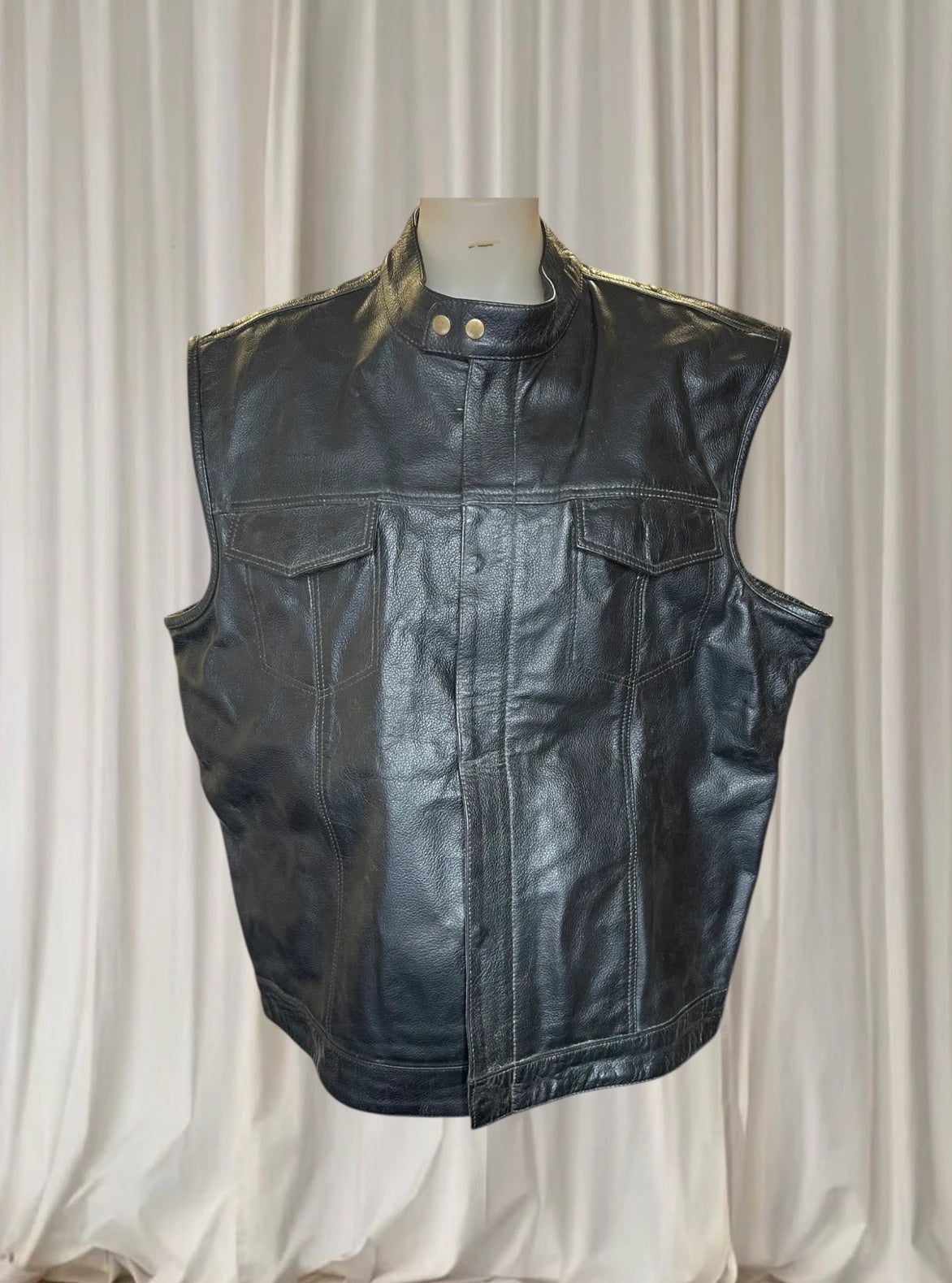 PTC Brunswick VIC Men's Black Leather Motorcycle Vest - Premium 4XL Biker Style - Image 4