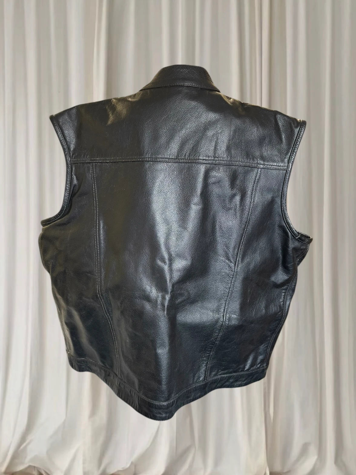 PTC Brunswick VIC Men's Black Leather Motorcycle Vest - Premium 4XL Biker Style - Image 2