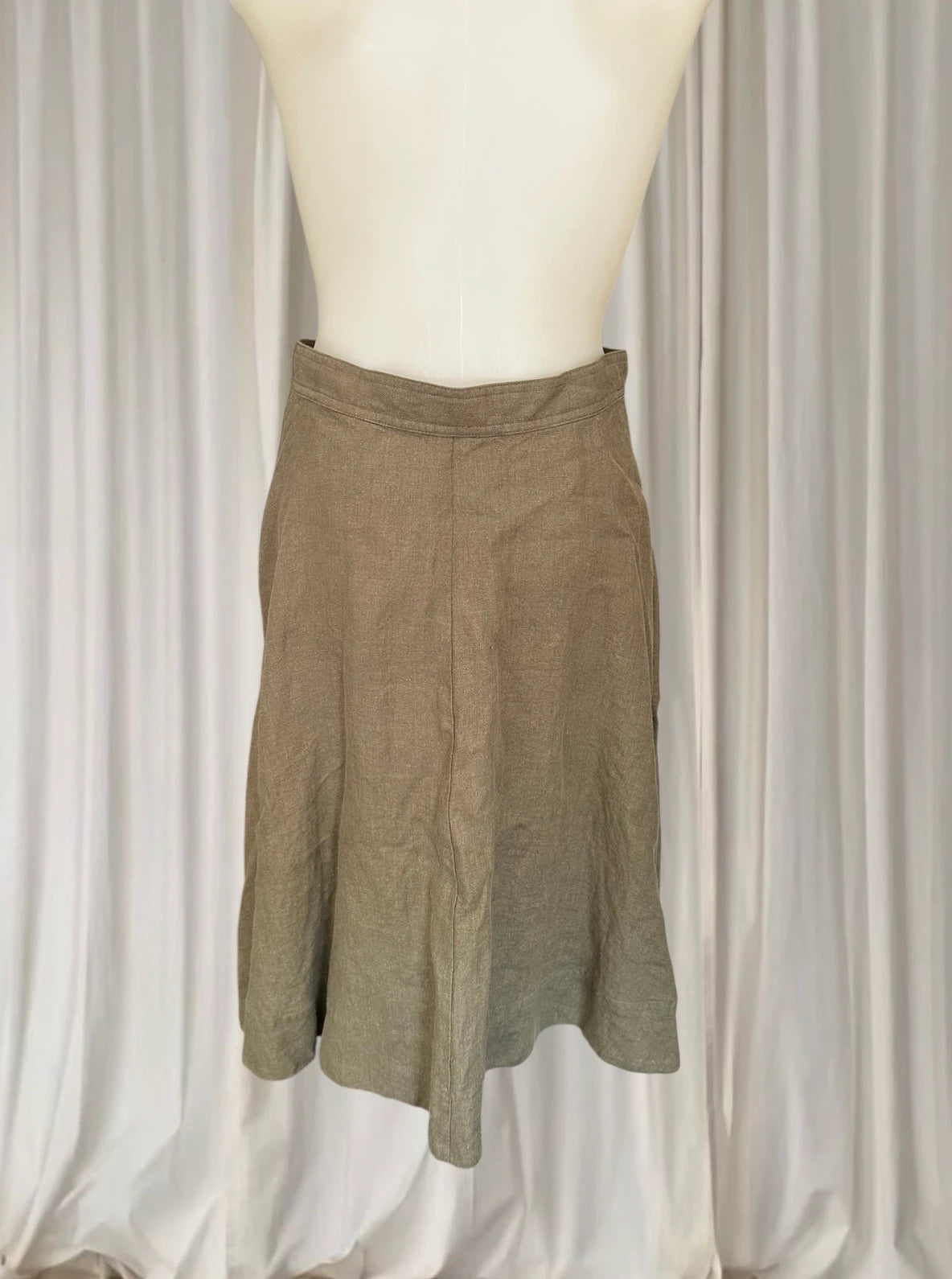 Polo Ralph Lauren Midi Skirt - Classic Khaki Linen Button-Front - Image 4