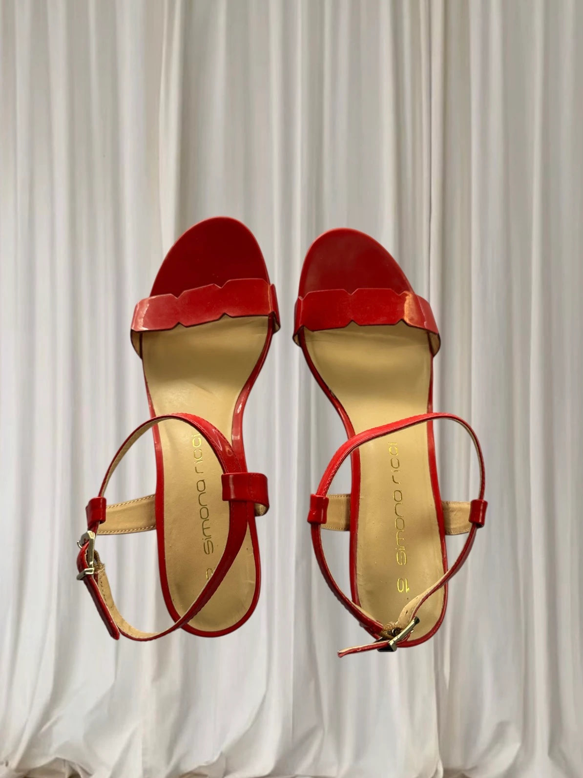 Simona Ricci Red Patent Heels - Size 10 Classic Glossy Pumps - Image 2