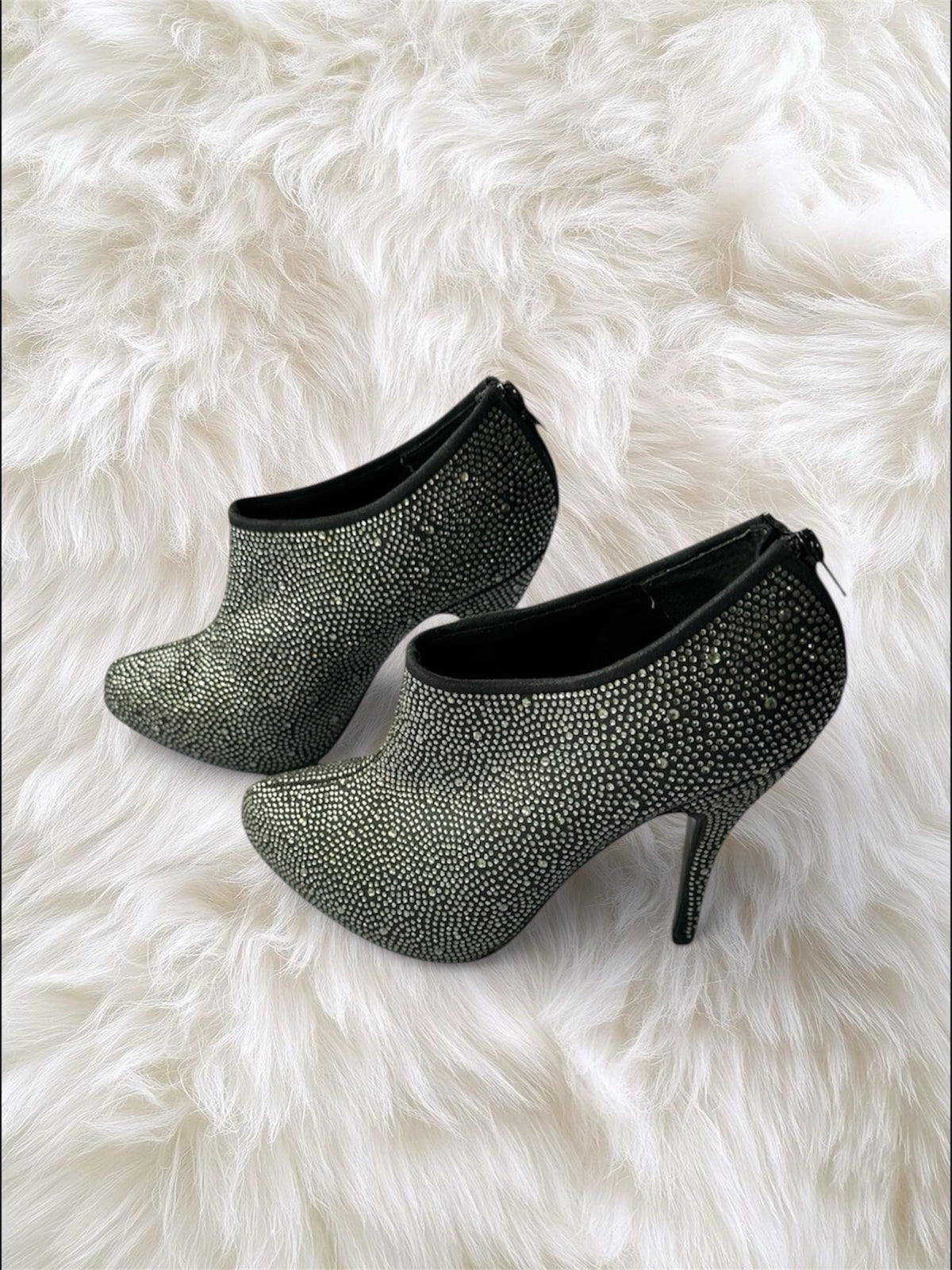 Steve Madden Women's Black and Silver Boots