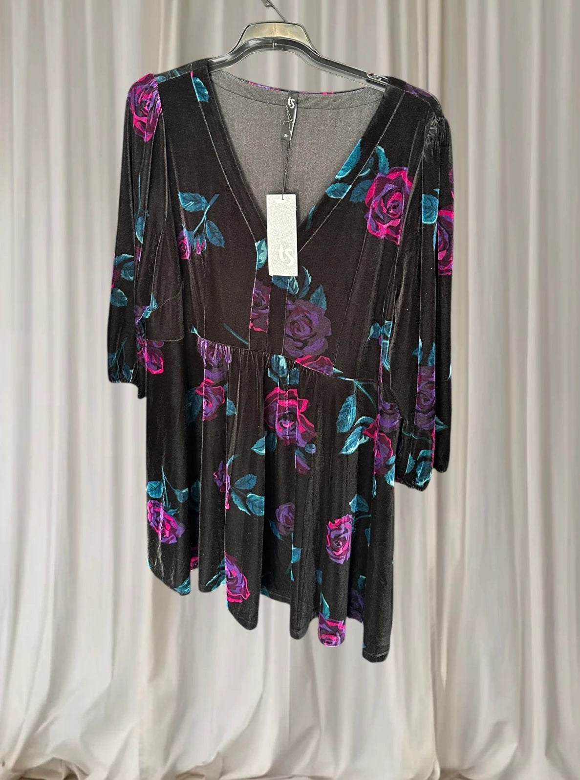 Taking Shape Floral Velvet Dress - Golden Elixir Black Midi - Image 6