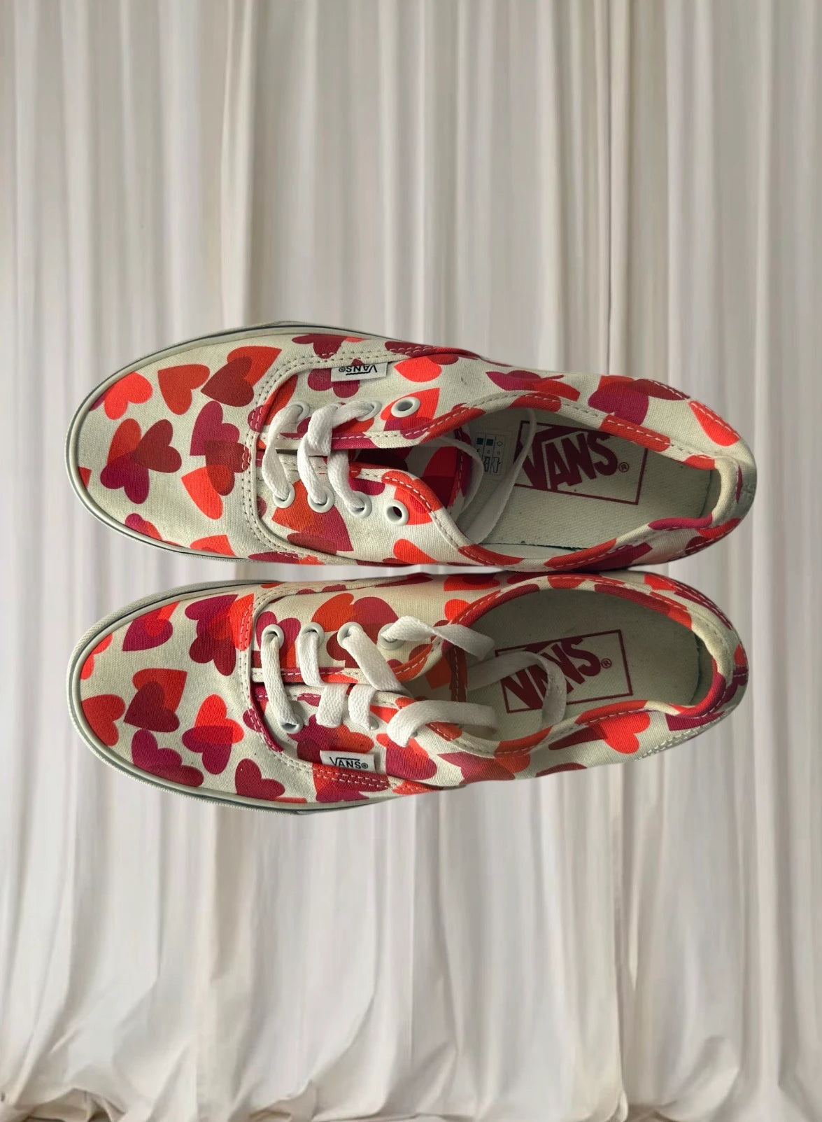 Vans Heart Print Sneakers - Cream and Red Low Top - Image 2