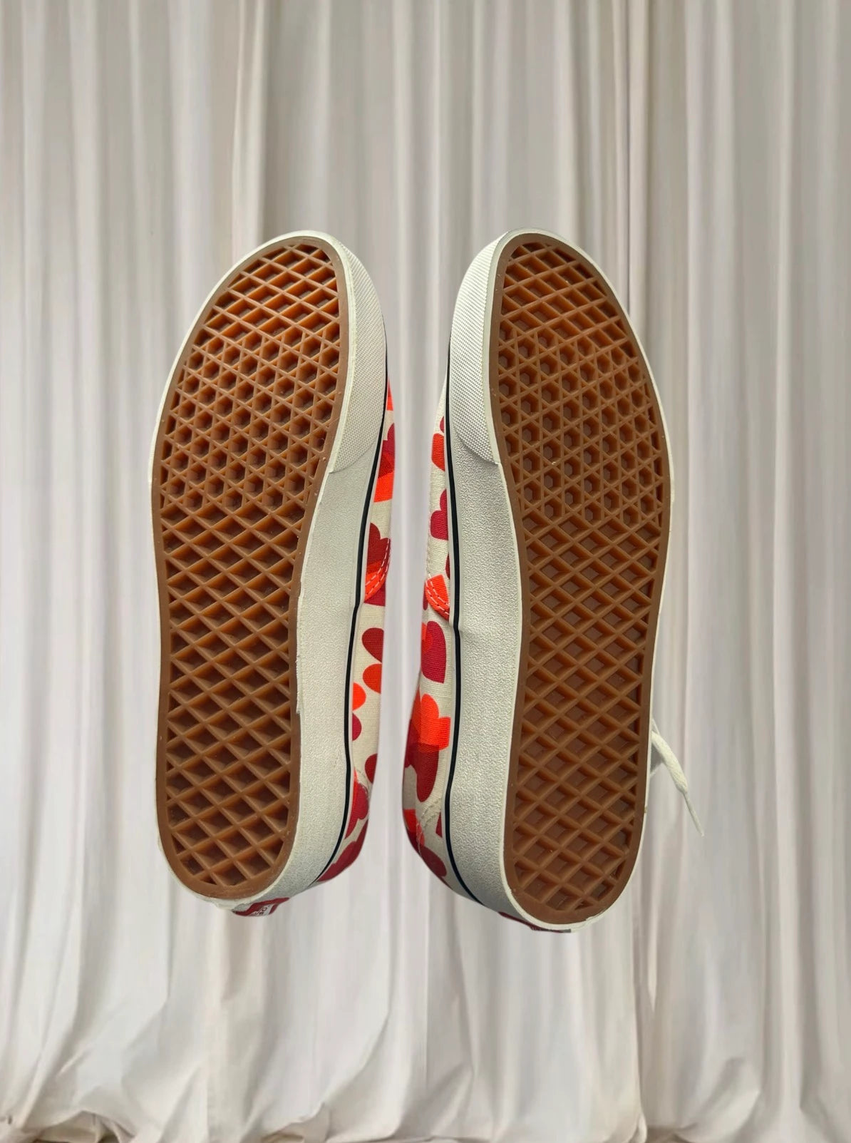 Vans Heart Print Sneakers - Cream and Red Low Top - Image 7