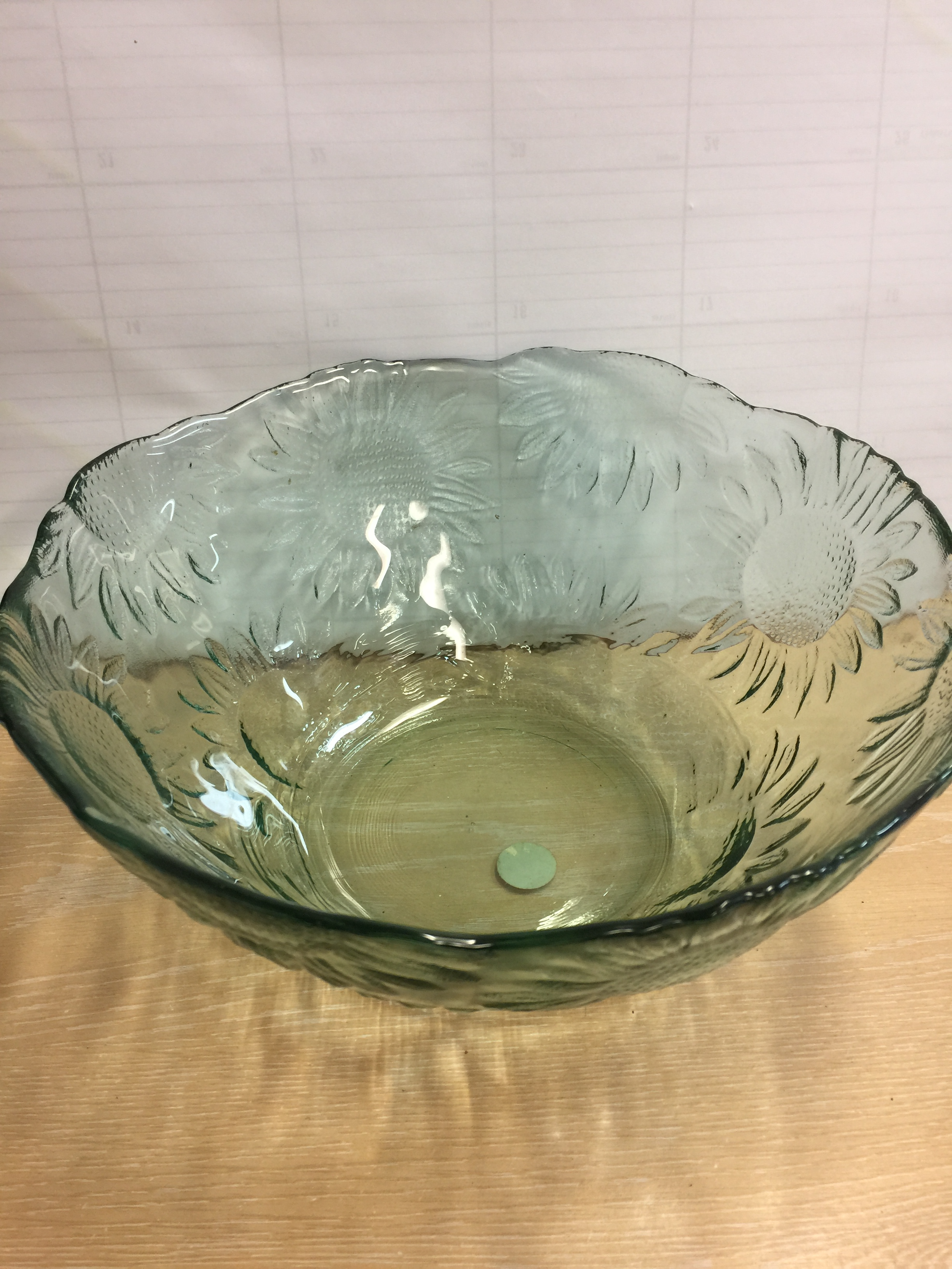 Recycled green glass bowl